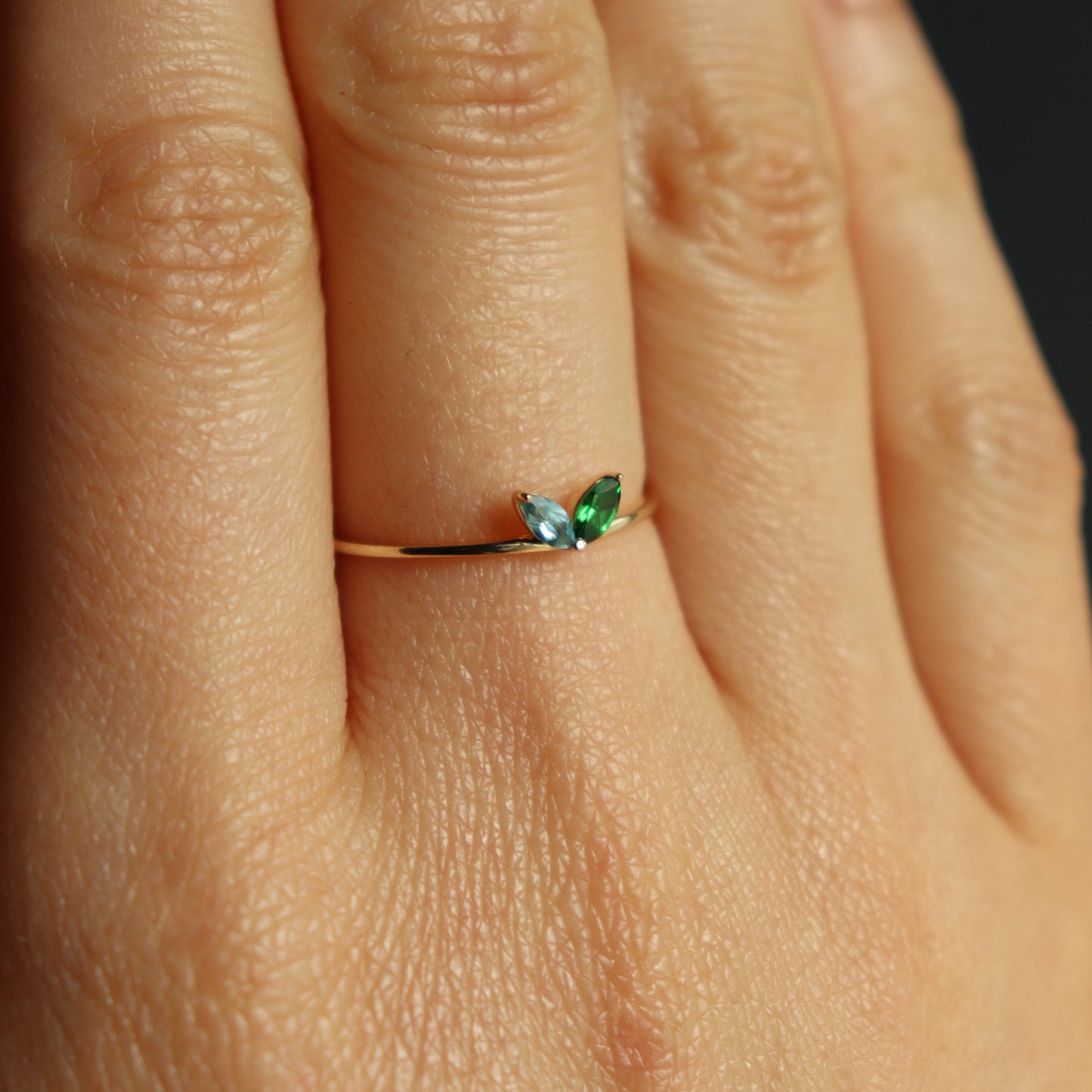 HA Ring フタツブLR n/Blue Topaz , Green Garnet