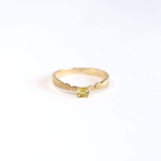 MOKO Ring /Yellow Tourmaline