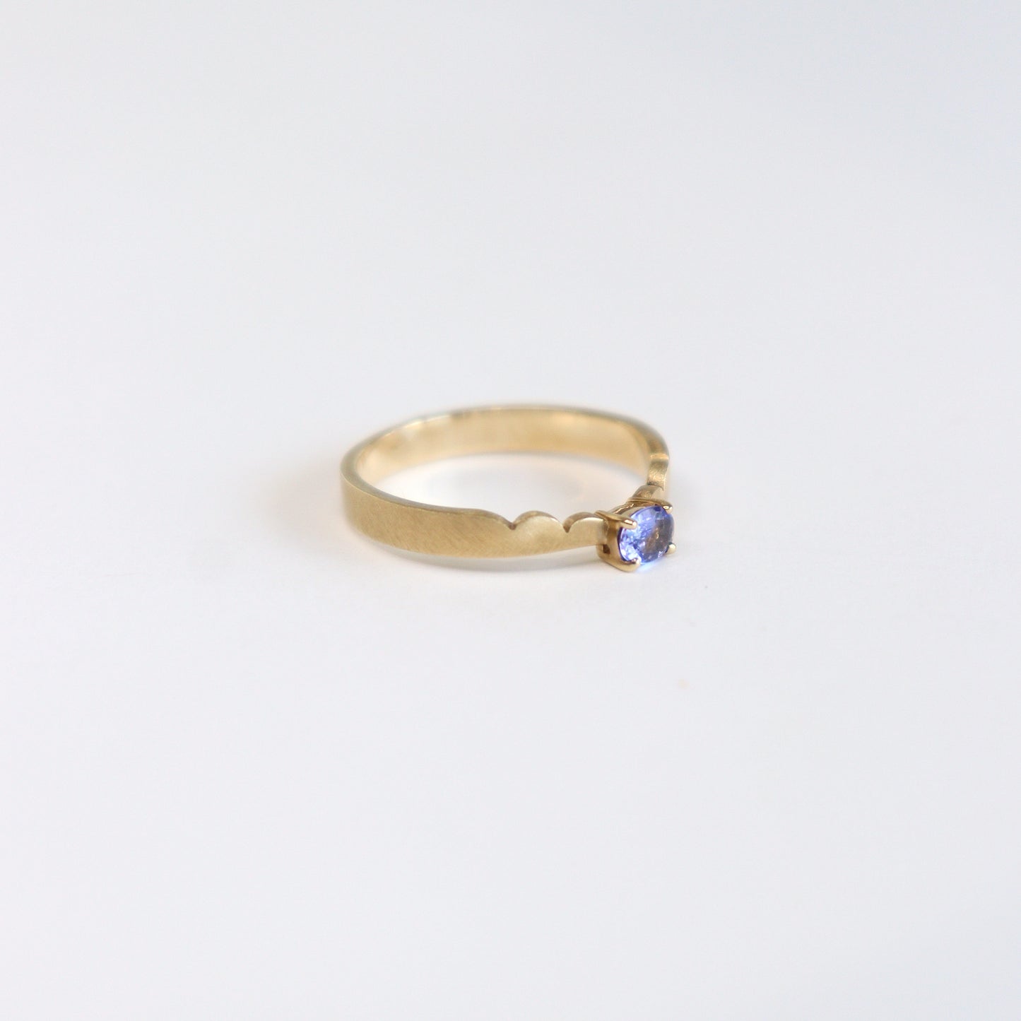 MOKO Ring /Tanzanite