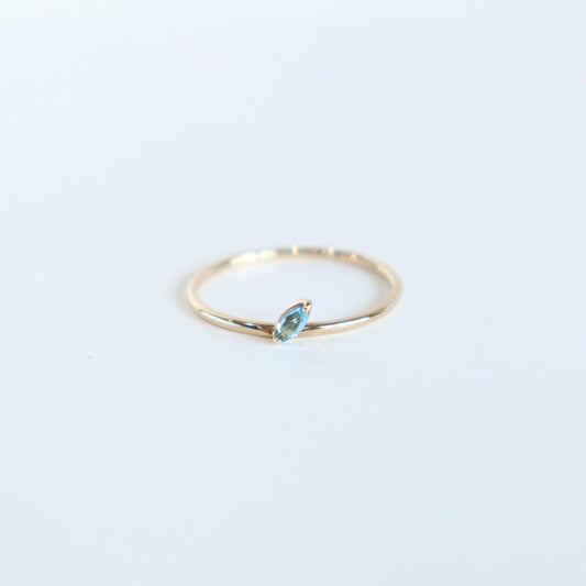 HA Ring ヒトツブナナメ n/Blue Topaz